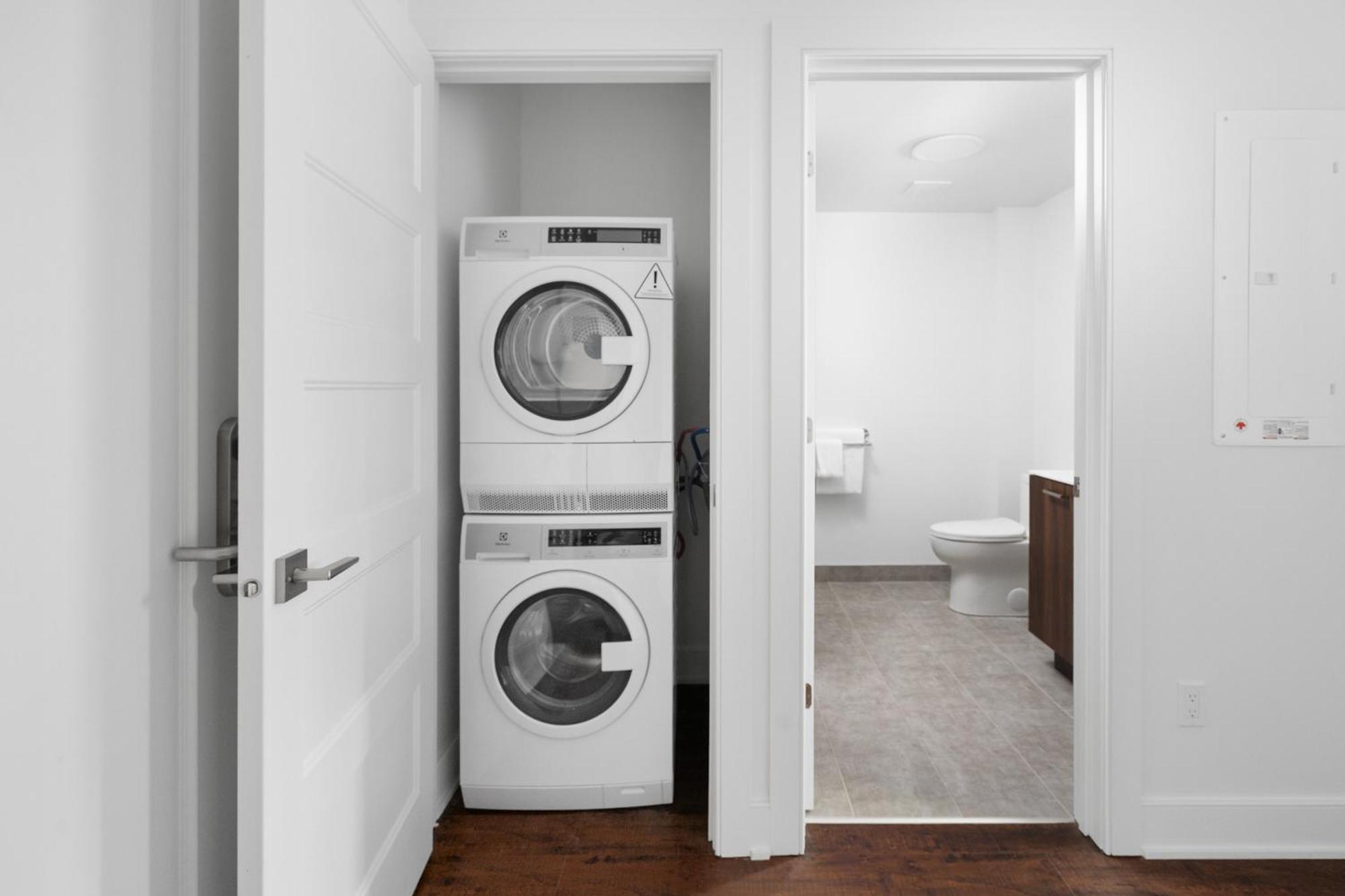 Sonder Gare Saint Denis Aparthotel มอนทรีอัล ห้อง รูปภาพ
