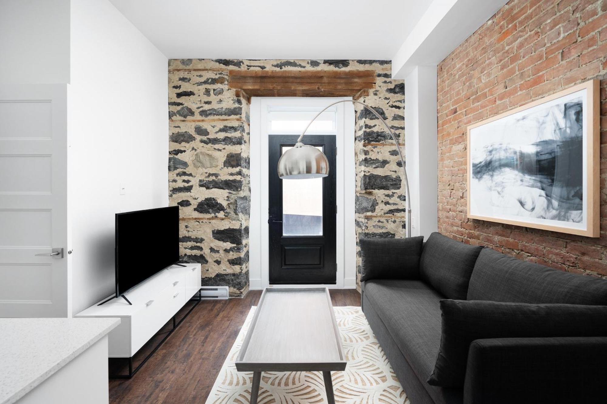 Sonder Gare Saint Denis Aparthotel มอนทรีอัล ภายนอก รูปภาพ