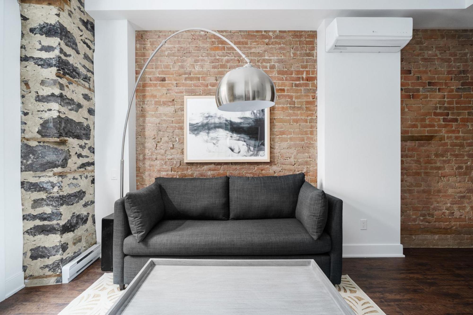 Sonder Gare Saint Denis Aparthotel มอนทรีอัล ภายนอก รูปภาพ