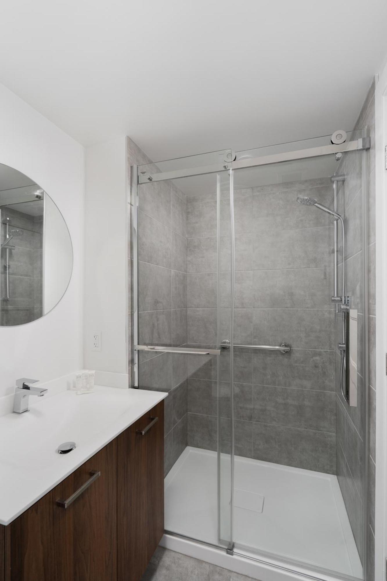 Sonder Gare Saint Denis Aparthotel มอนทรีอัล ห้อง รูปภาพ