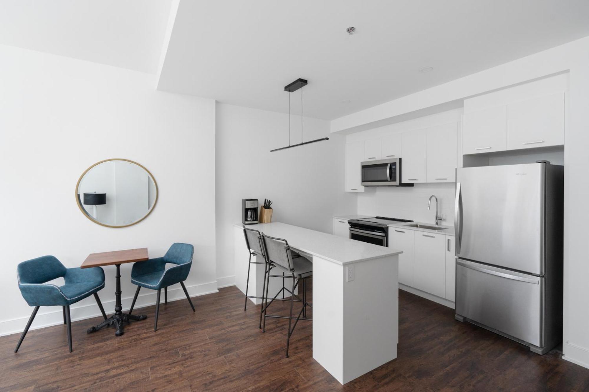 Sonder Gare Saint Denis Aparthotel มอนทรีอัล ภายนอก รูปภาพ